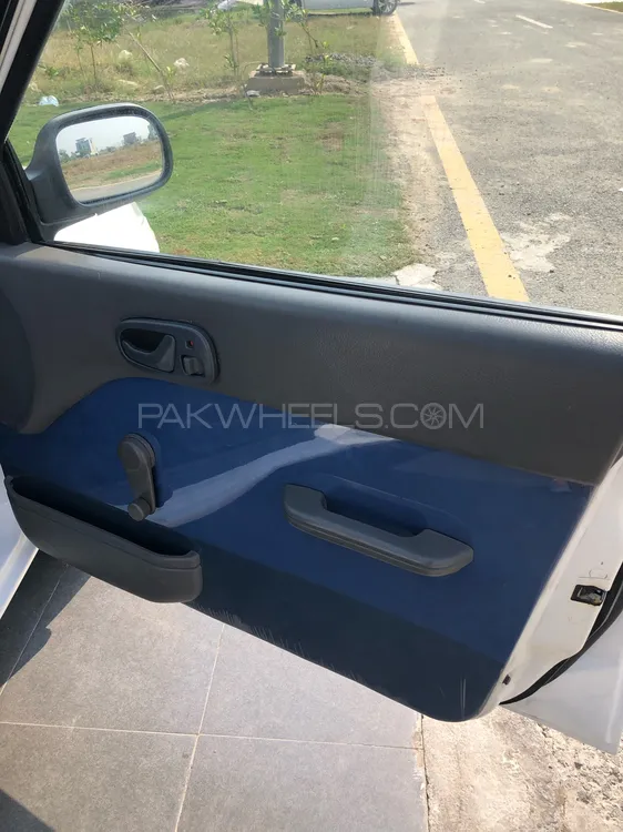 Suzuki Cultus 2001 for Sale in Lahore Suzuki Cultus 2001 for Sale in Lahore Image-8
