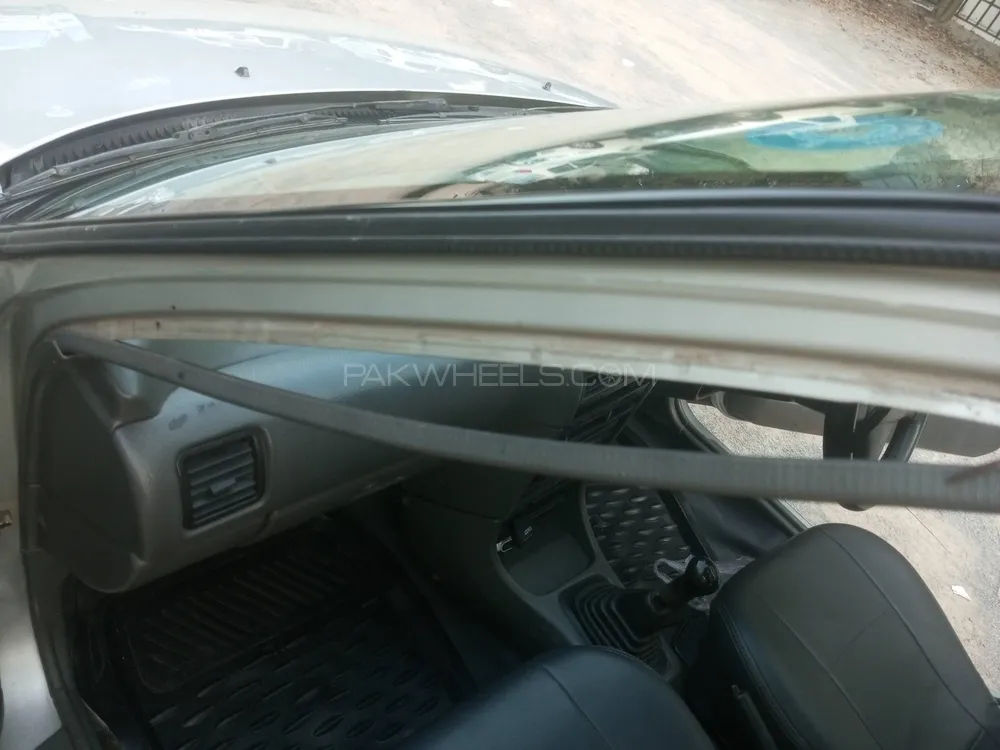 Suzuki Cultus 2004 for Sale in Rawalpindi Suzuki Cultus 2004 for Sale in Rawalpindi Image-12