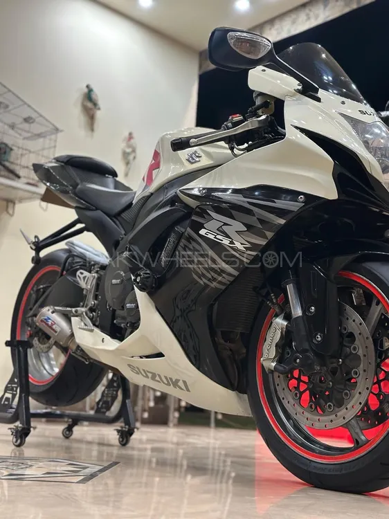 Suzuki GSX-R600 2011 for Sale Suzuki GSX-R600 2011 for Sale Image-9