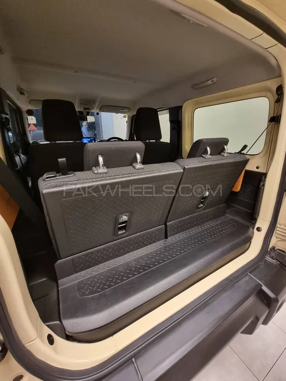 Suzuki Jimny 2020 for Sale in Karachi Suzuki Jimny 2020 for Sale in Karachi Image-13