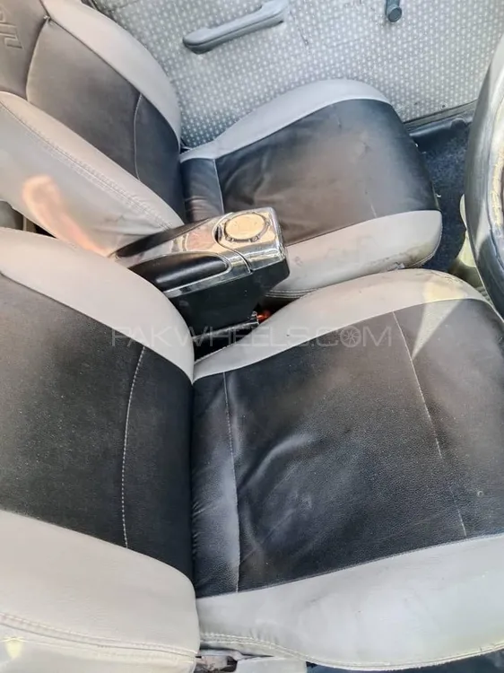 Suzuki Mehran 2007 for Sale in Layyah Suzuki Mehran 2007 for Sale in Layyah Image-16