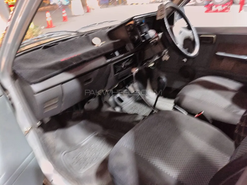 Suzuki Mehran 2015 for Sale in Islamabad Suzuki Mehran 2015 for Sale in Islamabad Image-6