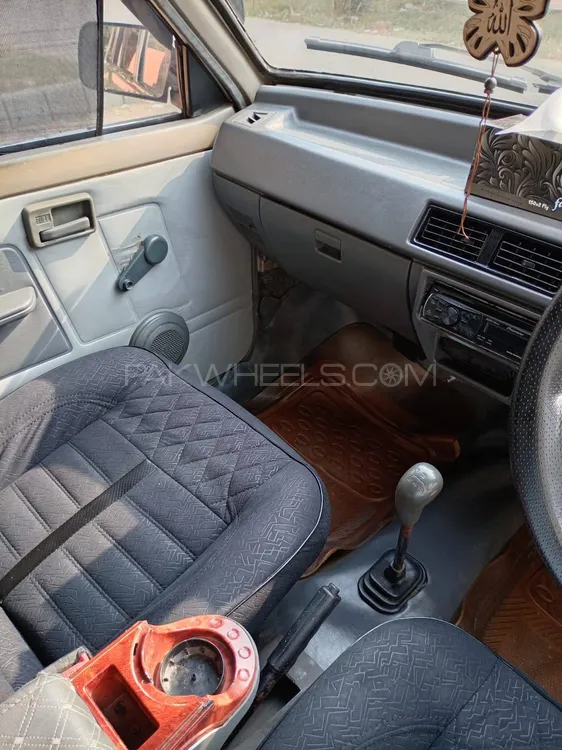Suzuki Mehran 2017 for Sale in Lahore Suzuki Mehran 2017 for Sale in Lahore Image-9