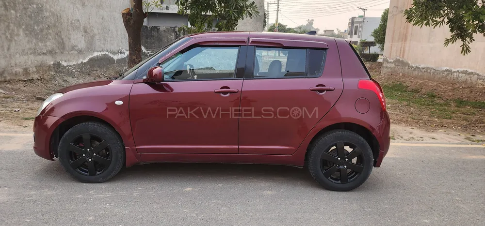 Suzuki Swift 2013 for Sale in Lahore Suzuki Swift 2013 for Sale in Lahore Image-3