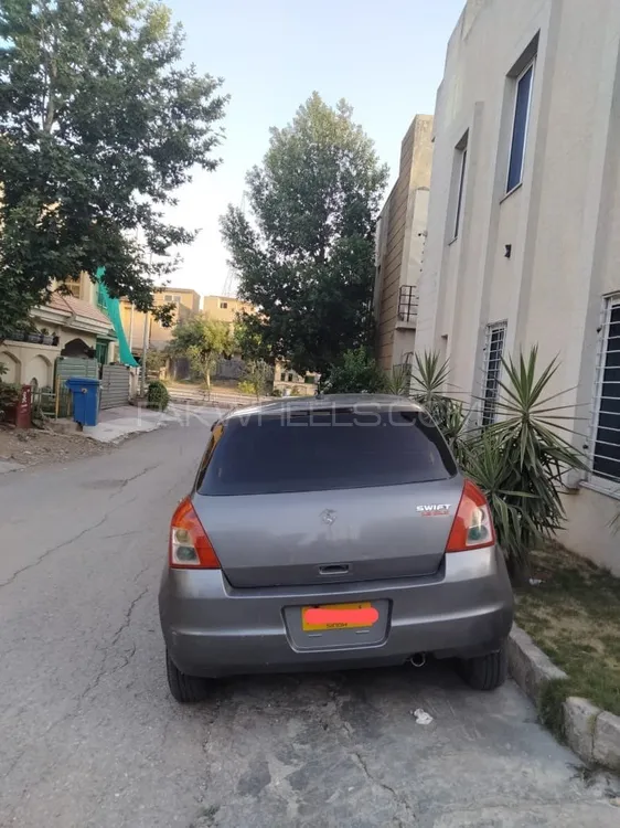 Suzuki Swift 2010 for Sale in Rawalpindi Suzuki Swift 2010 for Sale in Rawalpindi Image-7