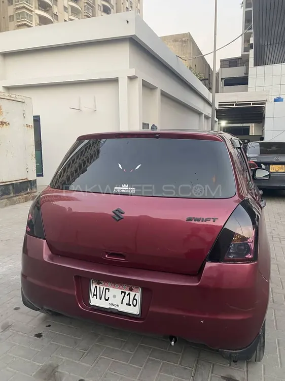 Suzuki Swift 2011 for Sale in Karachi Suzuki Swift 2011 for Sale in Karachi Image-2