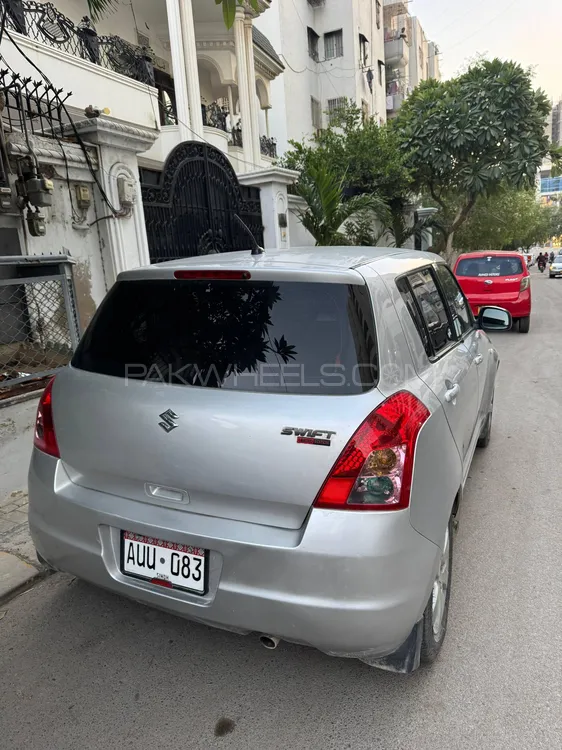Suzuki Swift 2011 for Sale in Karachi Suzuki Swift 2011 for Sale in Karachi Image-4