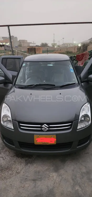 Suzuki Swift 2011 for Sale in Karachi Suzuki Swift 2011 for Sale in Karachi Image-3