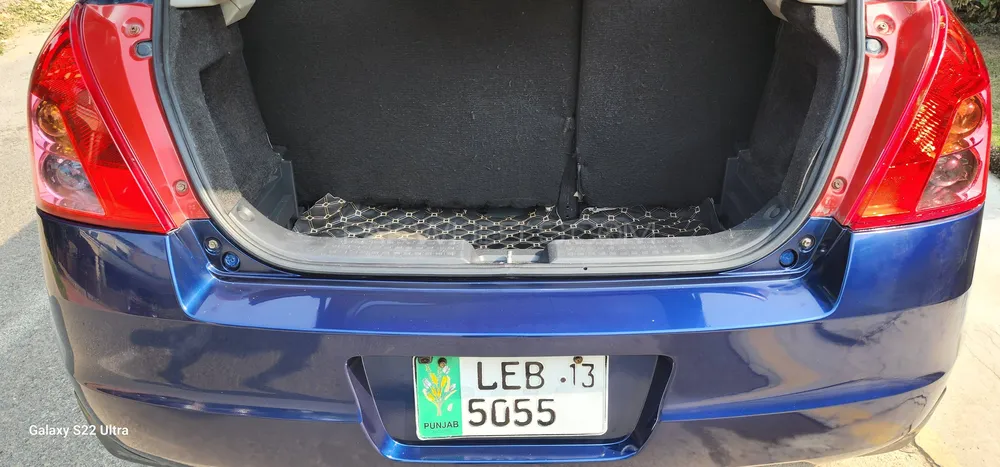 Suzuki Swift 2012 for Sale in Lahore Suzuki Swift 2012 for Sale in Lahore Image-11