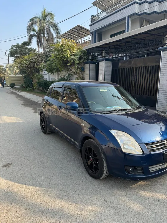 Suzuki Swift 2013 for Sale in Multan Suzuki Swift 2013 for Sale in Multan Image-3