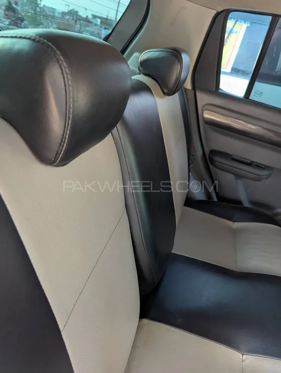 سوزوکی سوئفٹ 2014 for Sale in فیصل آباد سوزوکی سوئفٹ 2014 for Sale in فیصل آباد Image-20