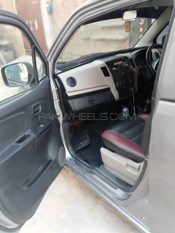 Suzuki Wagon R 2017 for Sale in Gojra Suzuki Wagon R 2017 for Sale in Gojra Image-8