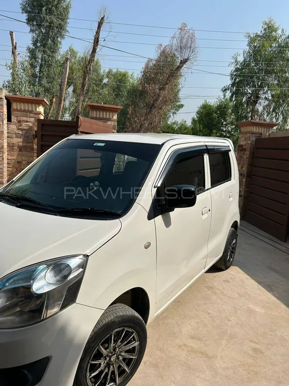Suzuki Wagon R 2018 for Sale in Sialkot Suzuki Wagon R 2018 for Sale in Sialkot Image-2