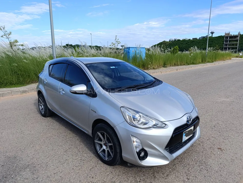 Toyota Aqua 2015 for Sale in Islamabad Toyota Aqua 2015 for Sale in Islamabad Image-3
