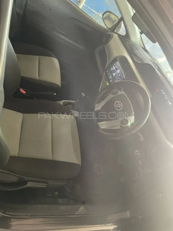 Toyota Aqua 2014 for Sale in Karachi Toyota Aqua 2014 for Sale in Karachi Image-5
