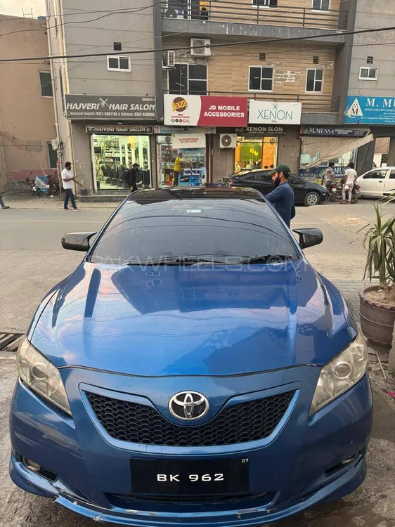 Toyota Camry 2007 for Sale in Lahore Image-1