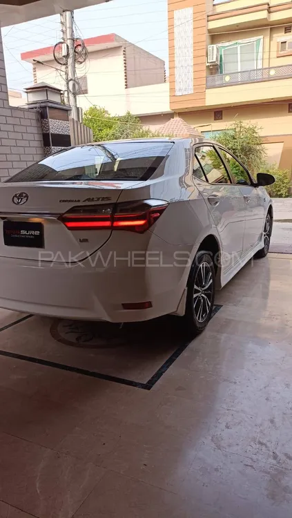 Toyota Corolla 2020 for Sale in Multan Toyota Corolla 2020 for Sale in Multan Image-4
