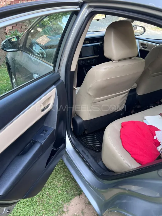 Toyota Corolla 2014 for Sale in Lahore Toyota Corolla 2014 for Sale in Lahore Image-14