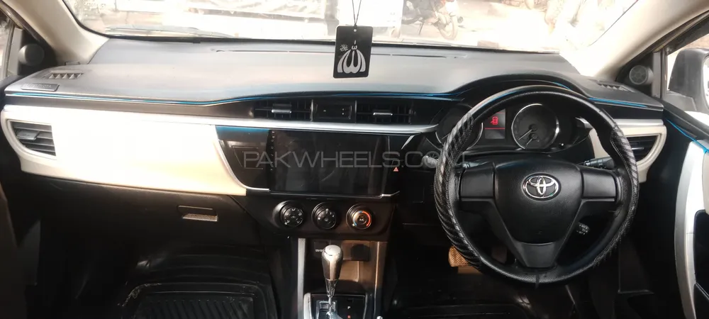 Toyota Corolla 2015 for Sale in Sheikhupura Toyota Corolla 2015 for Sale in Sheikhupura Image-11