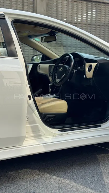 Toyota Corolla 2021 for Sale in Lahore Toyota Corolla 2021 for Sale in Lahore Image-9