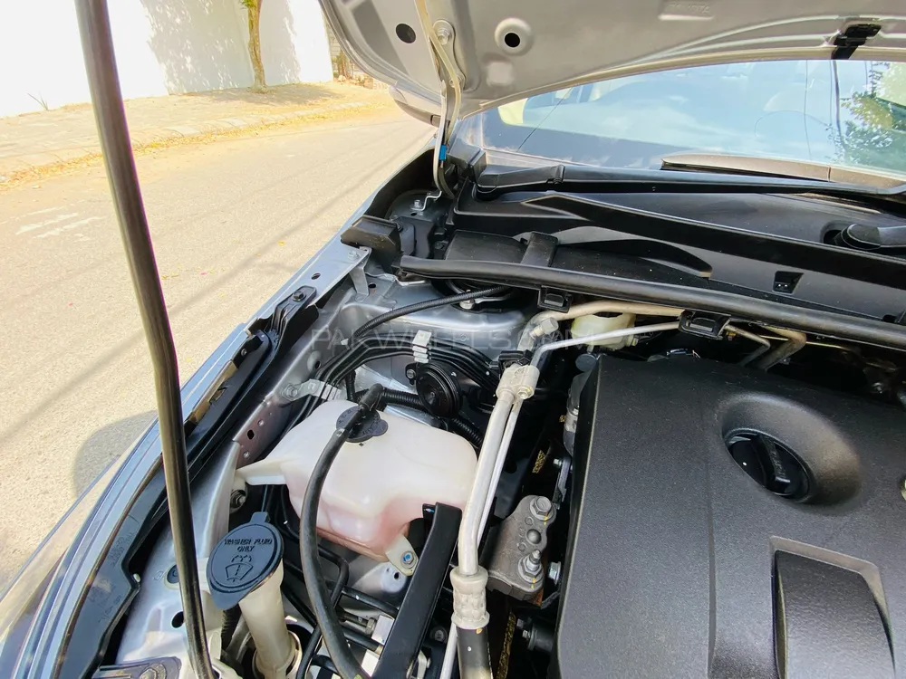 Toyota Corolla 2024 for Sale in Karachi Toyota Corolla 2024 for Sale in Karachi Image-11