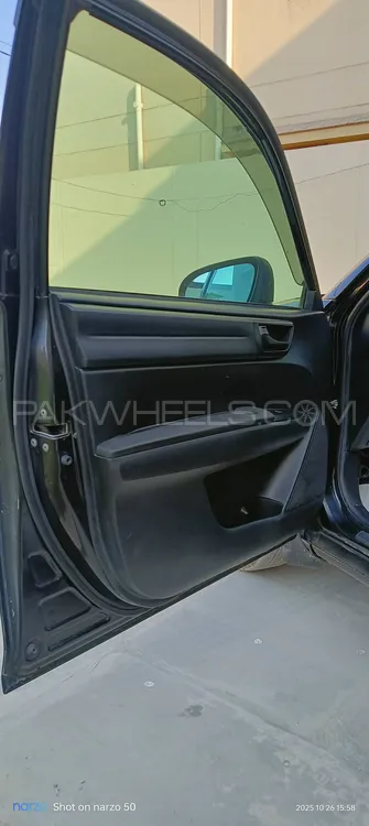 Toyota Corolla Fielder 2017 for Sale in Karachi Toyota Corolla Fielder 2017 for Sale in Karachi Image-16