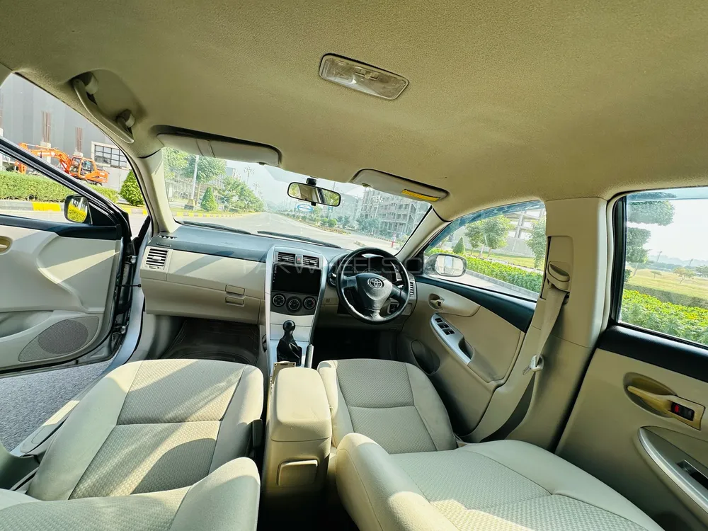 Toyota Corolla 2011 for Sale in Taxila Toyota Corolla 2011 for Sale in Taxila Image-8