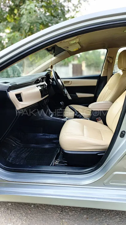 Toyota Corolla 2015 for Sale in Jhelum Toyota Corolla 2015 for Sale in Jhelum Image-14