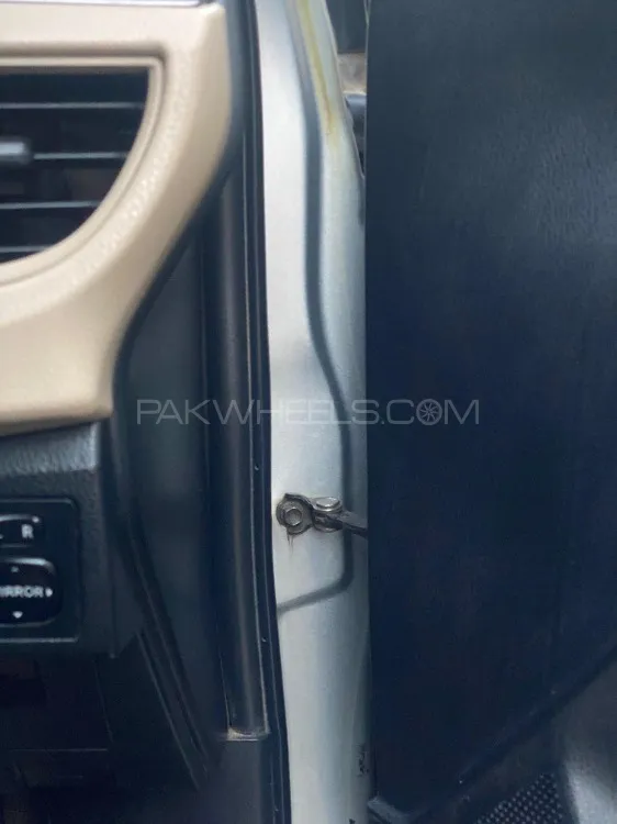Toyota Corolla 2015 for Sale in Gujrat Toyota Corolla 2015 for Sale in Gujrat Image-9