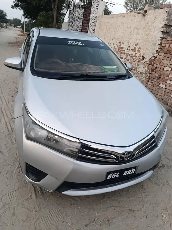 Toyota Corolla 2016 for Sale in Muzaffar Gargh Toyota Corolla 2016 for Sale in Muzaffar Gargh Image-1