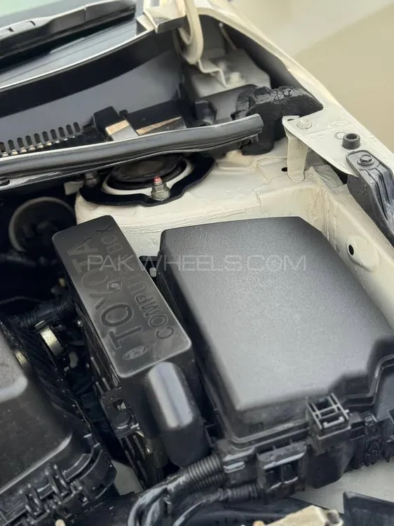 Toyota Corolla 2018 for Sale in Jauharabad Toyota Corolla 2018 for Sale in Jauharabad Image-2