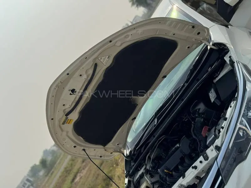 Toyota Corolla 2018 for Sale in Jauharabad Toyota Corolla 2018 for Sale in Jauharabad Image-6