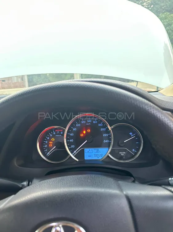 Toyota Corolla 2019 for Sale in Multan Toyota Corolla 2019 for Sale in Multan Image-8