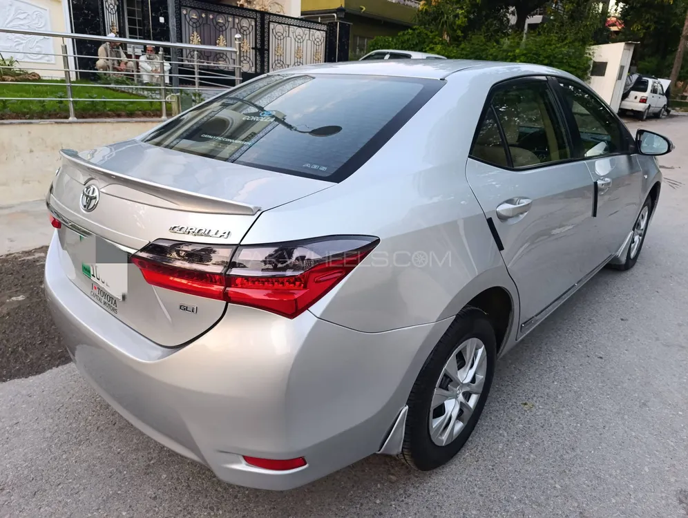 Toyota Corolla 2017 for Sale in Islamabad Toyota Corolla 2017 for Sale in Islamabad Image-6