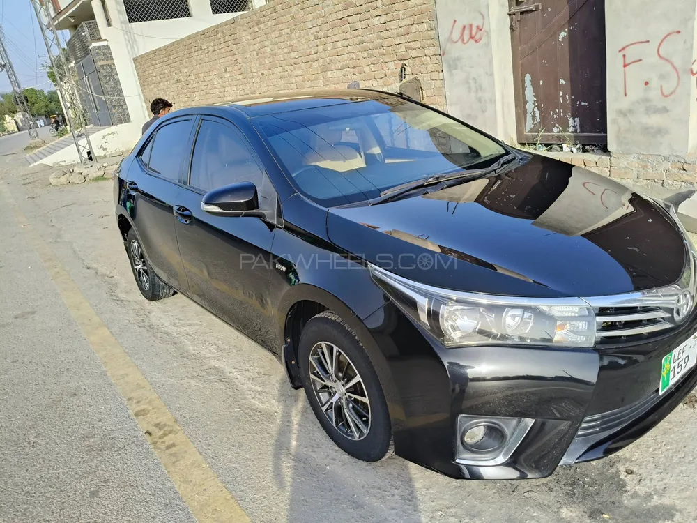 Toyota Corolla 2017 for Sale in Dera ismail khan Toyota Corolla 2017 for Sale in Dera ismail khan Image-1