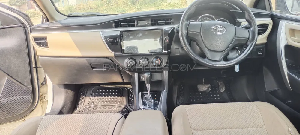 Toyota Corolla 2017 for Sale in Dera ismail khan Toyota Corolla 2017 for Sale in Dera ismail khan Image-16