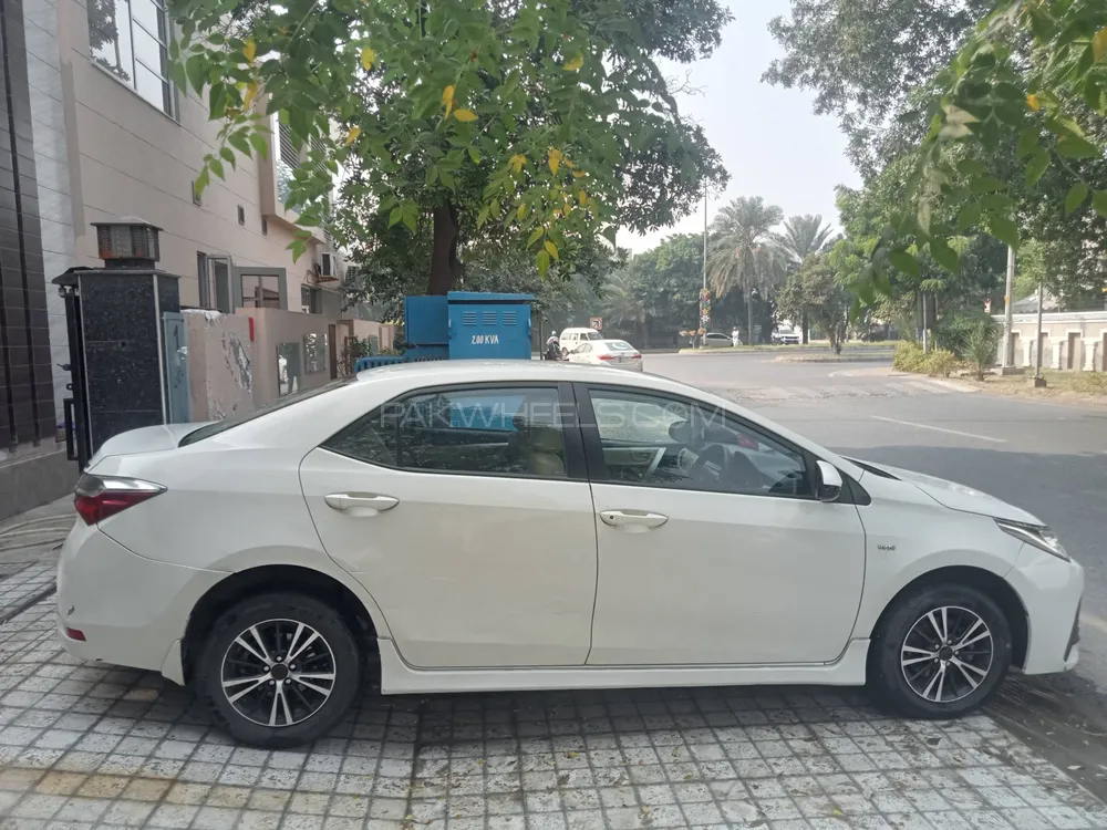 Toyota Corolla 2019 for Sale in Lahore Toyota Corolla 2019 for Sale in Lahore Image-9