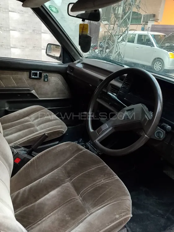 Toyota Corolla 1986 for Sale in Lahore Toyota Corolla 1986 for Sale in Lahore Image-7