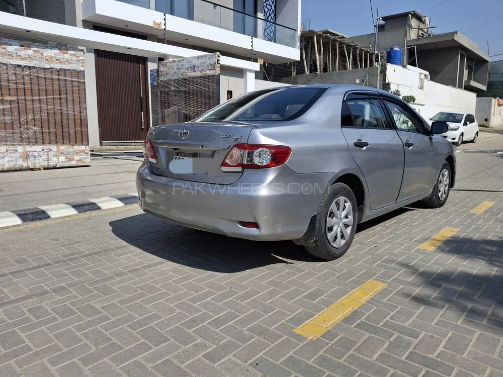 Toyota Corolla 2014 for Sale in Karachi Toyota Corolla 2014 for Sale in Karachi Image-10