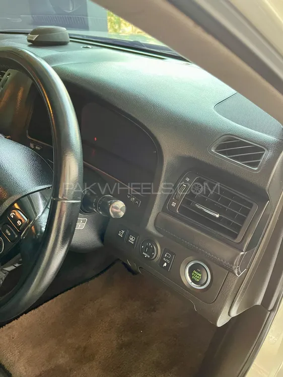 Toyota Crown 2008 for Sale in Islamabad Toyota Crown 2008 for Sale in Islamabad Image-8