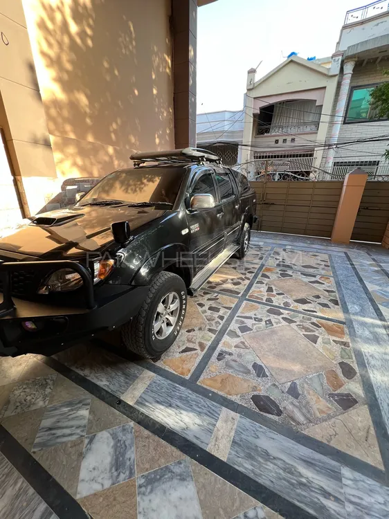 Toyota Hilux 2006 for Sale in Wah cantt Toyota Hilux 2006 for Sale in Wah cantt Image-2