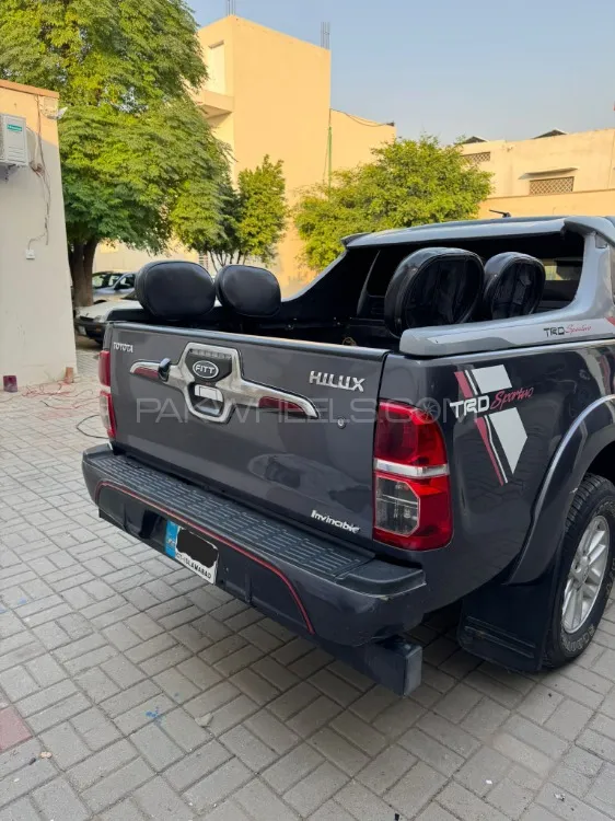 Toyota Hilux 2012 for Sale in Lala musa Toyota Hilux 2012 for Sale in Lala musa Image-4