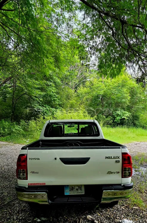 Toyota Hilux 2019 for Sale in Haripur Toyota Hilux 2019 for Sale in Haripur Image-9