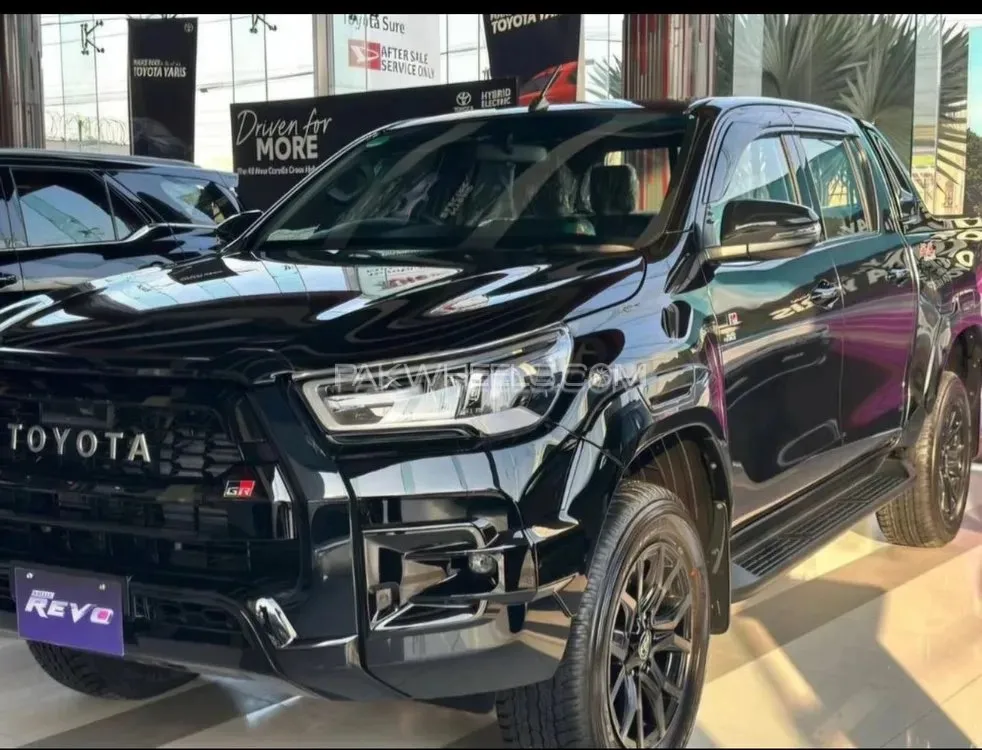 Toyota Hilux 2025 for Sale in Lahore Toyota Hilux 2025 for Sale in Lahore Image-1