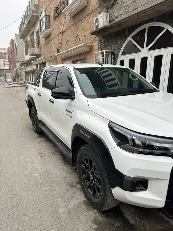 Toyota Hilux 2022 for Sale in Faisalabad Toyota Hilux 2022 for Sale in Faisalabad Image-4