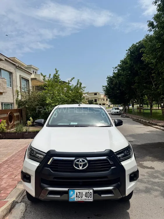 Toyota Hilux 2022 for Sale in Lahore Toyota Hilux 2022 for Sale in Lahore Image-2