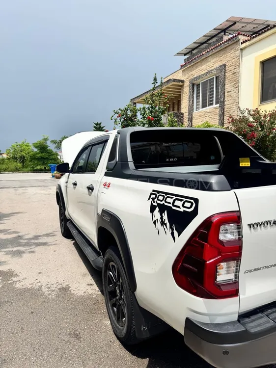 Toyota Hilux 2022 for Sale in Lahore Toyota Hilux 2022 for Sale in Lahore Image-4