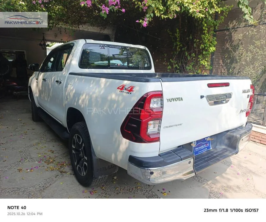 Toyota Hilux 2022 for Sale in Lahore Toyota Hilux 2022 for Sale in Lahore Image-5