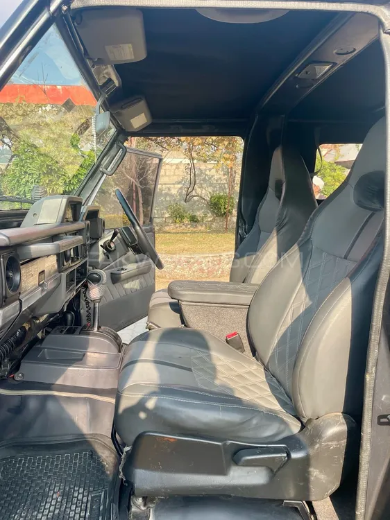 Toyota Land Cruiser 1989 for Sale in Mansehra Toyota Land Cruiser 1989 for Sale in Mansehra Image-3
