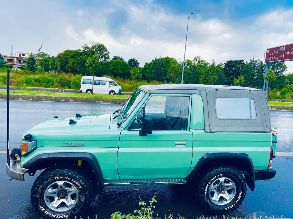 Toyota Land Cruiser 2005 for Sale in Islamabad Toyota Land Cruiser 2005 for Sale in Islamabad Image-3